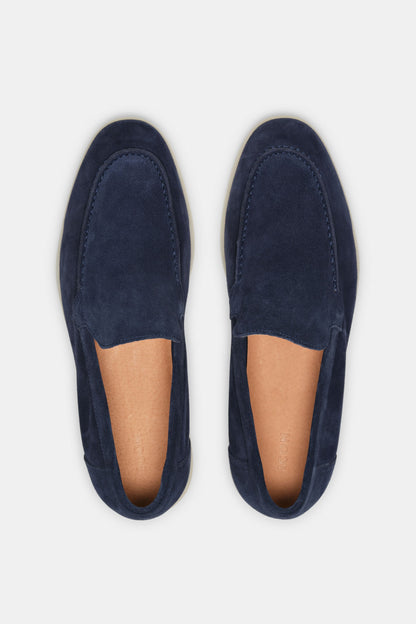 THE CLASSIC SUEDE LOAFER