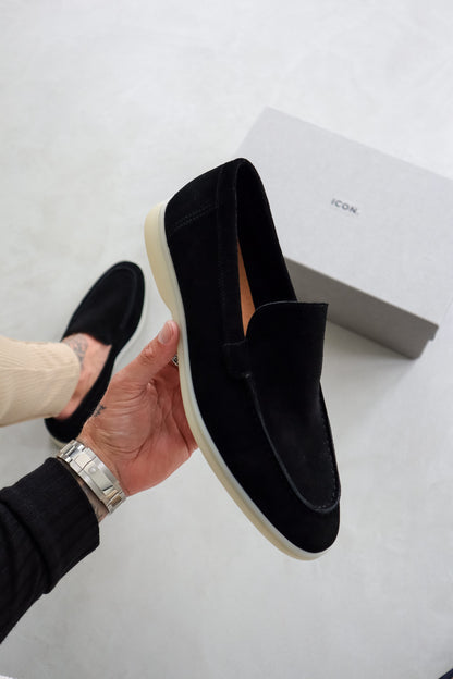 THE CLASSIC SUEDE LOAFER