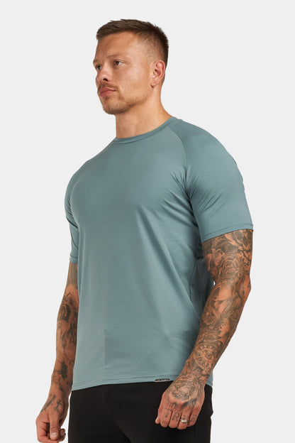 THE MUSCLE BASIC T-SHIRT